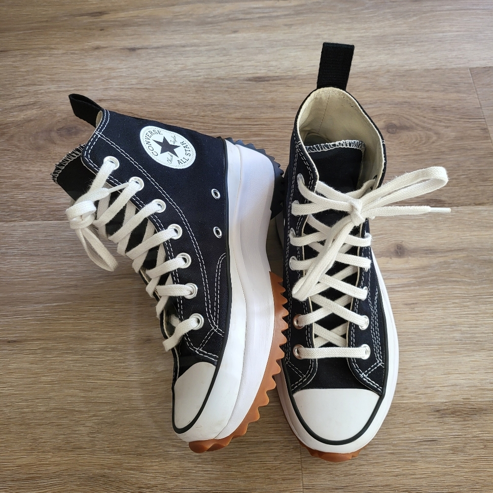 Converse Run Star Hike Platform Canvas High Top Sneakers (unisex), sz. M5/W6.5